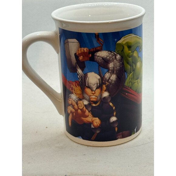 Marvel Avengers Ceramic Mug Featuring Iron Man Captain America Hulk & Thor  2016 - Picture 2 of 6